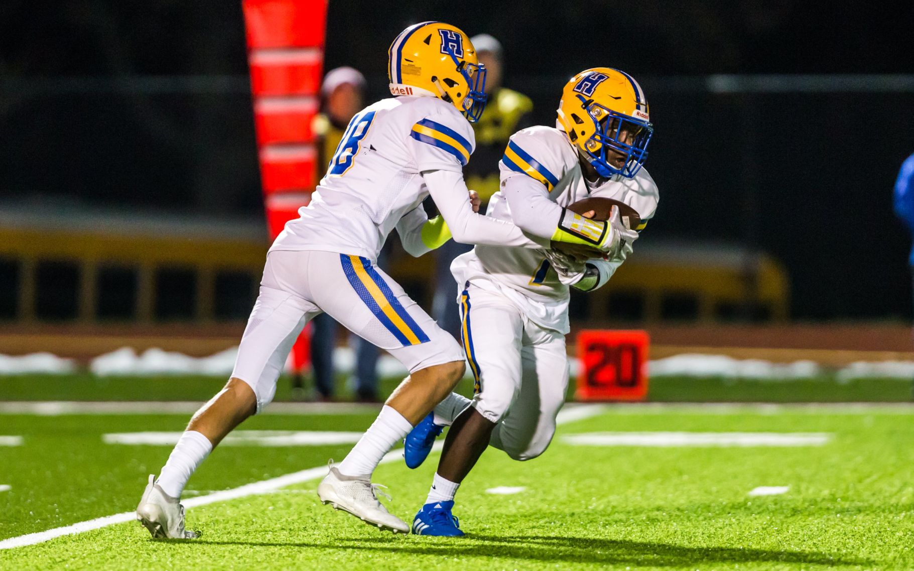 191115_c6d1 fb_RADFORD-103.JPG